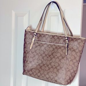 Coach CC Tote